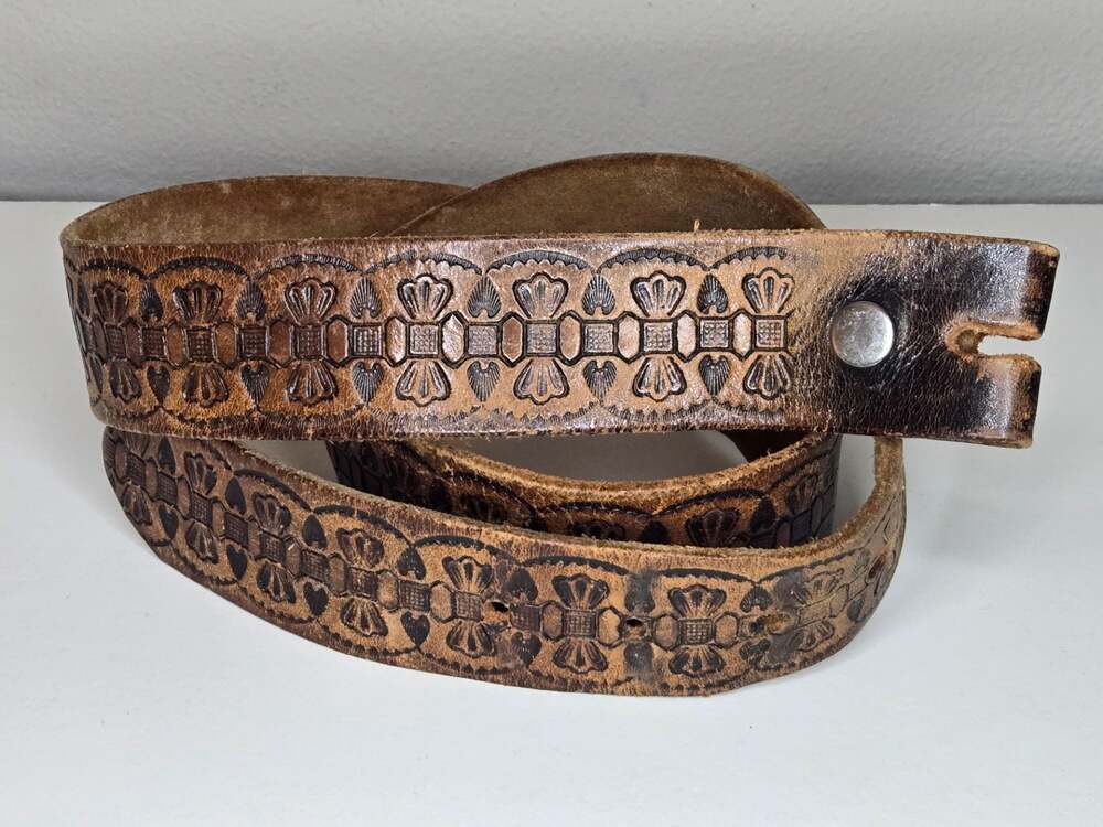 Vintage Hand Tooled Brown Leather Western Floral Pattern Belt Size 32